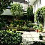 Gaestehaus Sankt Ulrich